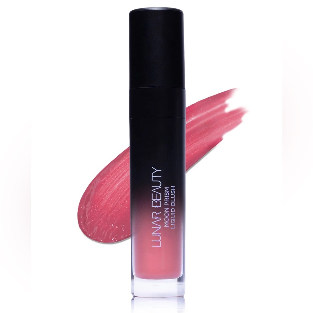 Lunar Beauty Moon Prism Liquid Blush in Rose Reina